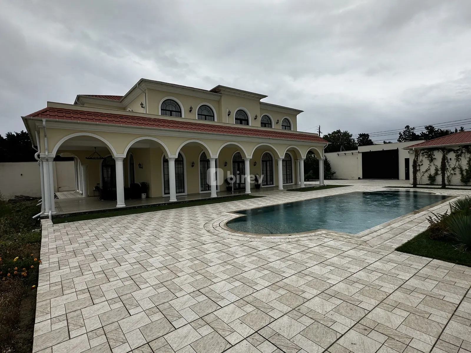 8-комнатный дом, пос. Sea Breeze, Nardaran qəs., Сабунчинский район — фото 1