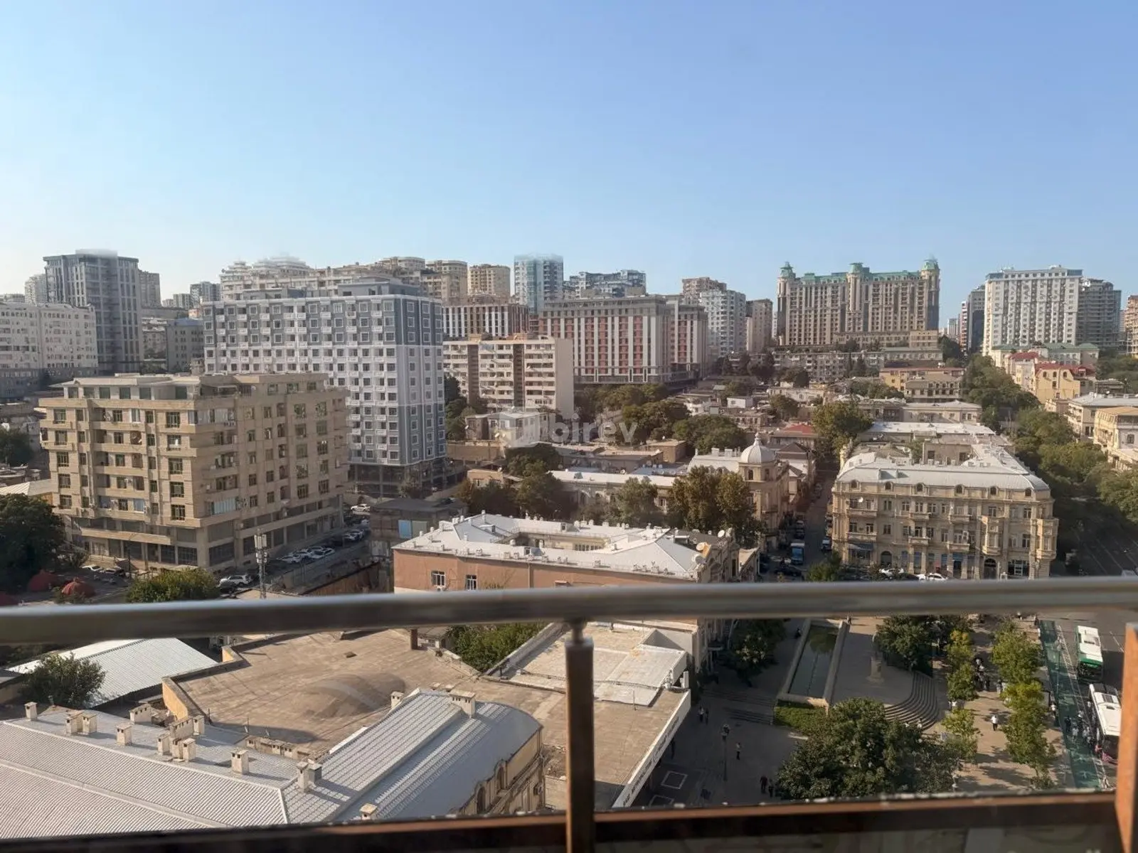 3-комнатная квартира, Насиминский район, Zərgərpalan küç. 13, Баку — фото 9