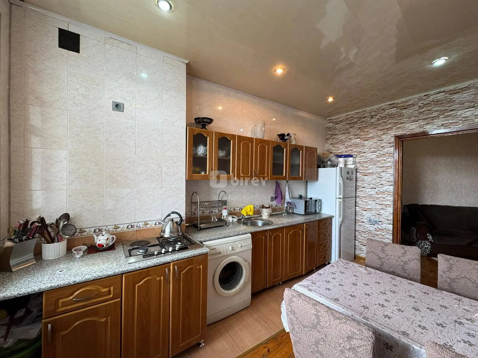 3-комнатная квартира, пос. 8-й километр, Elşən Süleymanov küç., Низаминский район — фото 8