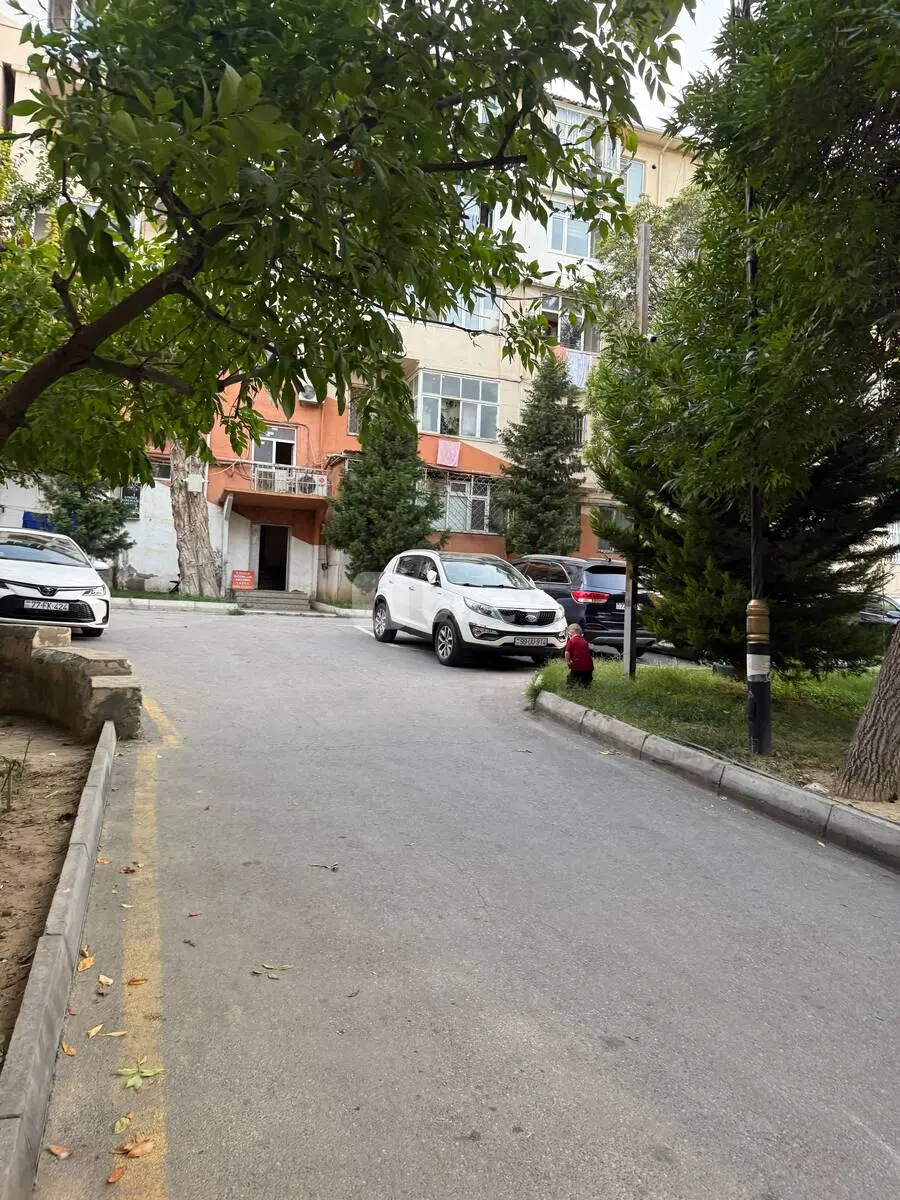 2-комнатная квартира, 4-й микрорайон, Hüseyin Seyidzadə küçəsi, Насиминский район — фото 12