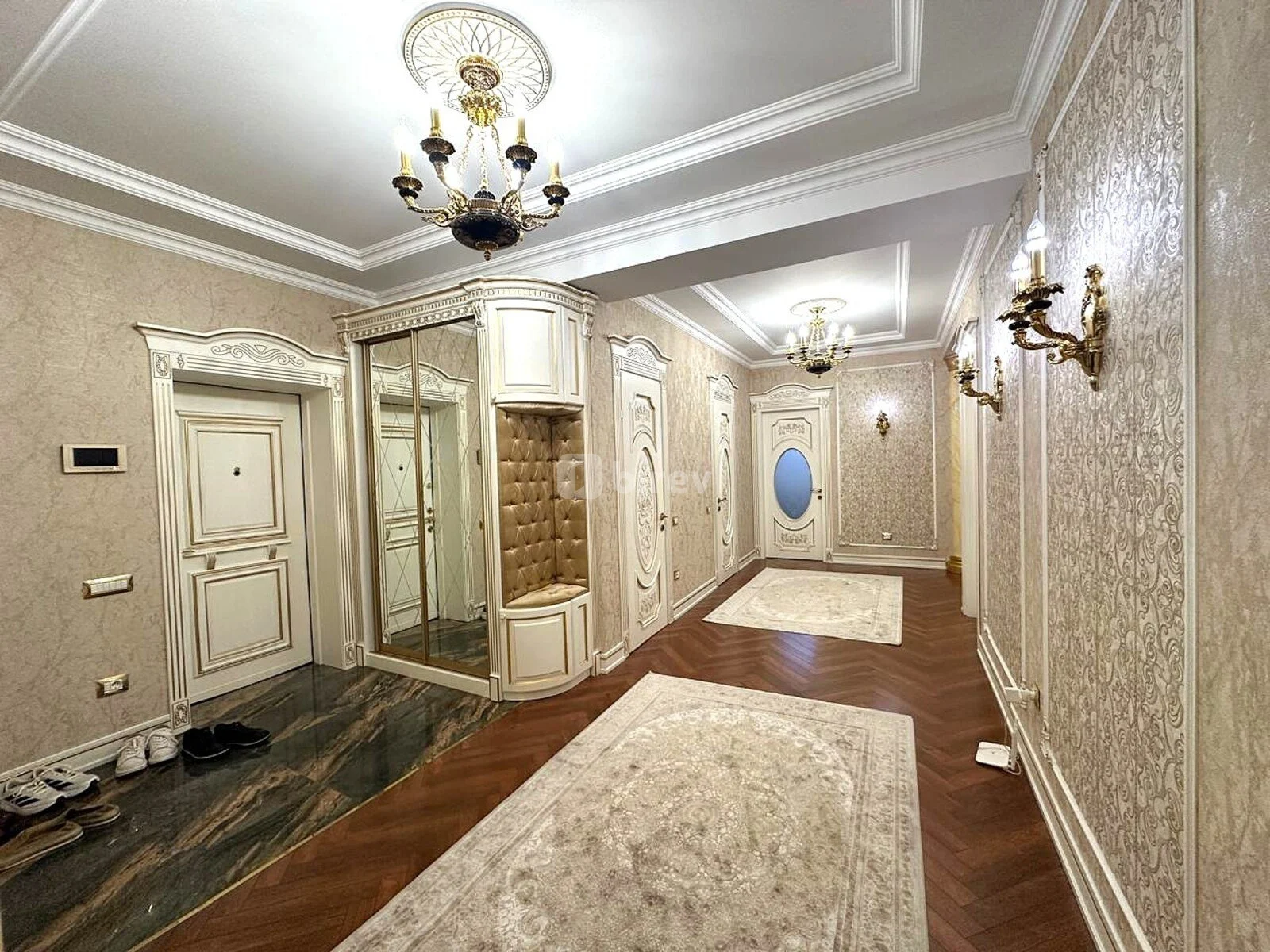 4-комнатная квартира, Насиминский район, Üzeyir Hacıbəyov küçəsi, Баку — фото 7