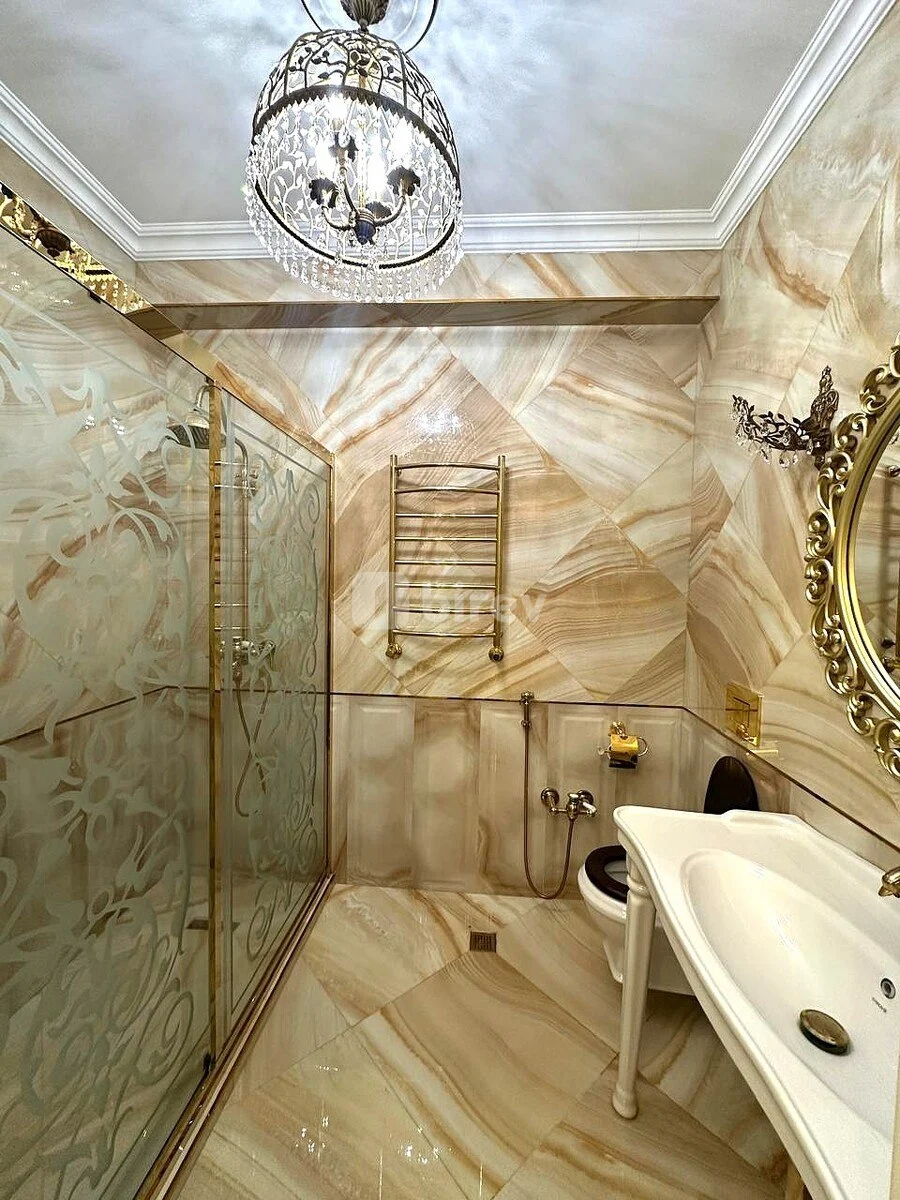 4-комнатная квартира, Насиминский район, Üzeyir Hacıbəyov küçəsi, Баку — фото 8
