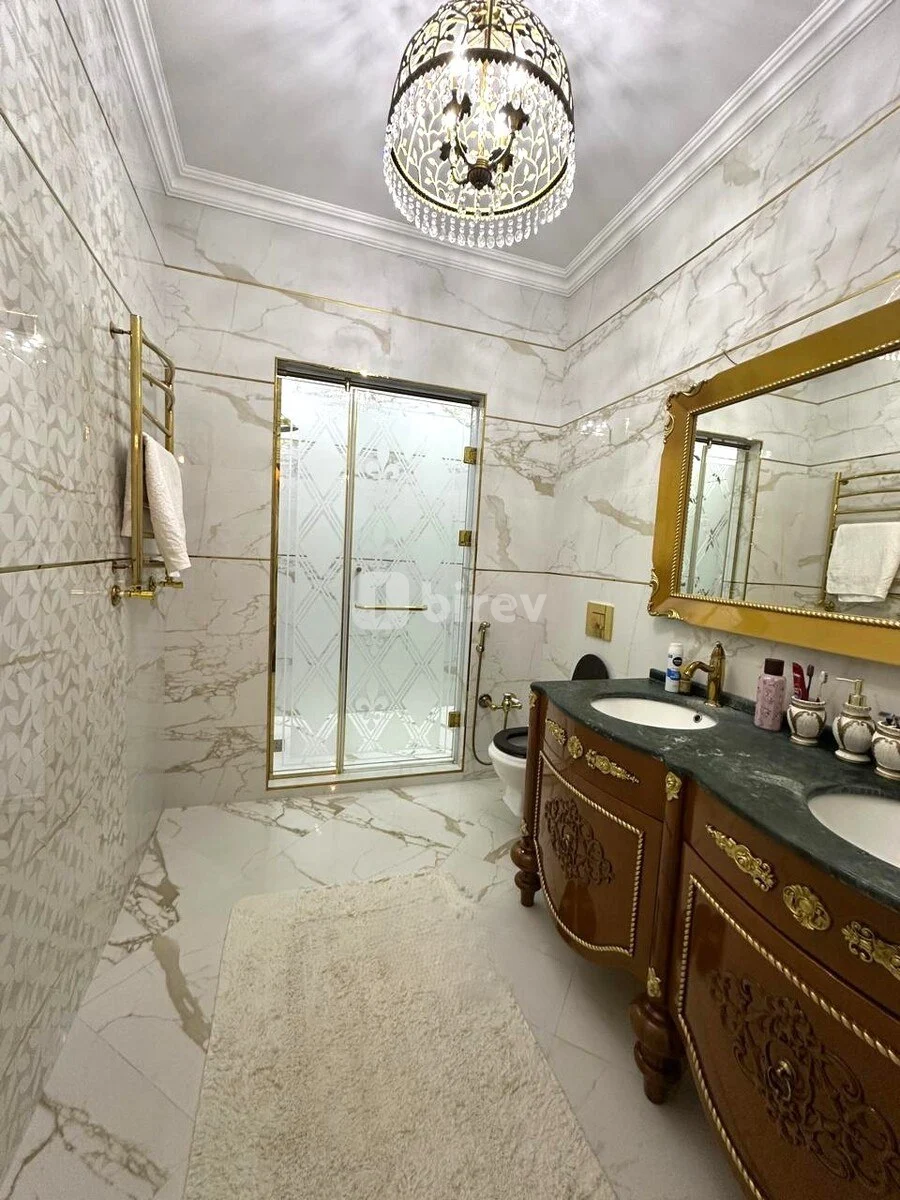4-комнатная квартира, Насиминский район, Üzeyir Hacıbəyov küçəsi, Баку — фото 9