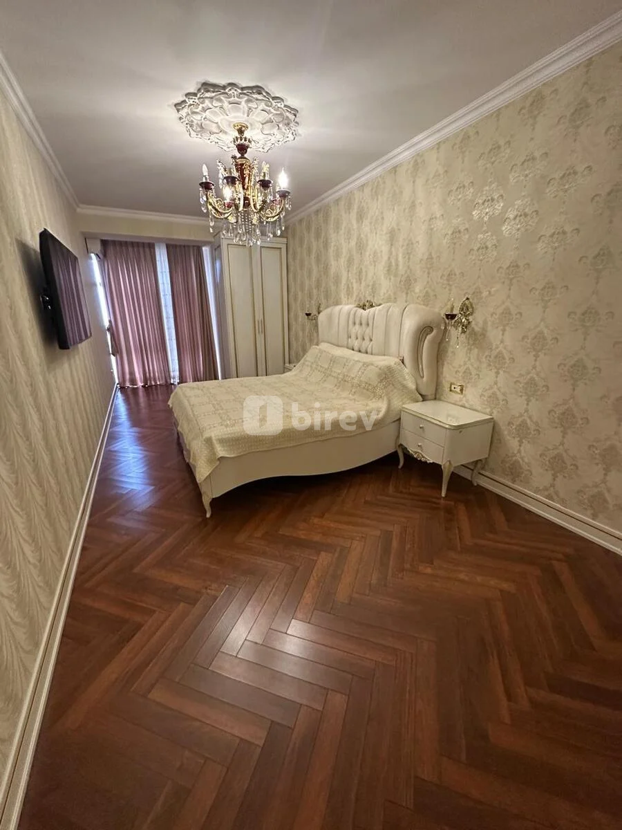 4-комнатная квартира, Насиминский район, Üzeyir Hacıbəyov küçəsi, Баку — фото 11