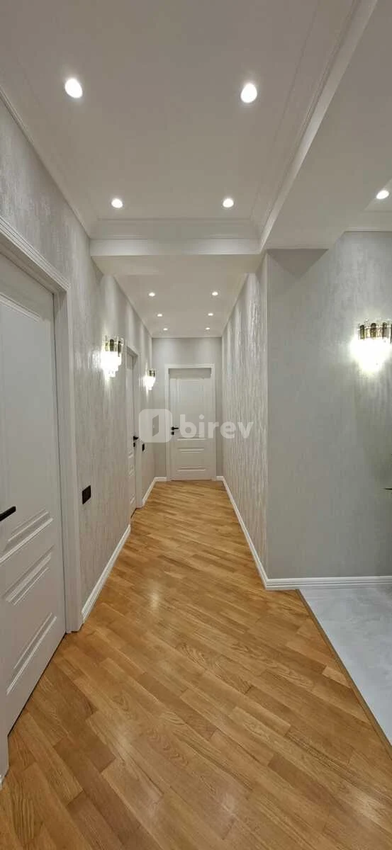 3-комнатная квартира, Хатаинский район, Lütfizadə küç., Баку — фото 11