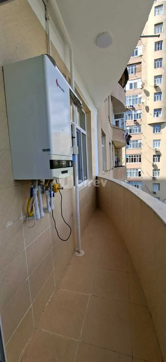 3-комнатная квартира, Хатаинский район, Lütfizadə küç., Баку — фото 24
