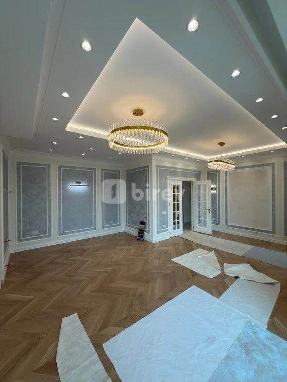 4-комнатная квартира, Хатаинский район, Mərkəzi Bulvar küçəsi, Баку — фото 1