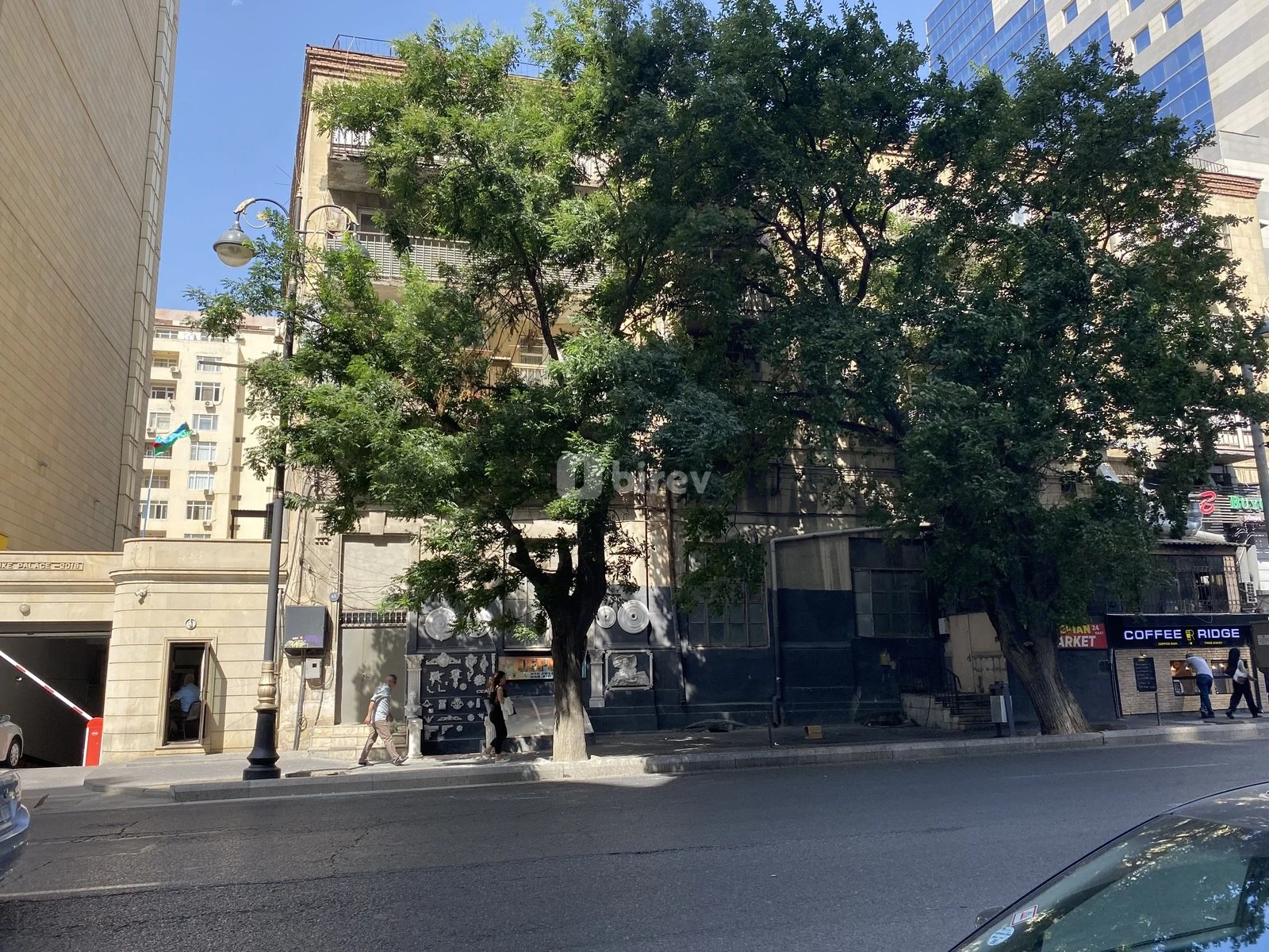 3-комнатная квартира, Ясамальский район, Cəfər Cabbarlı küçəsi 45, Баку — фото 1