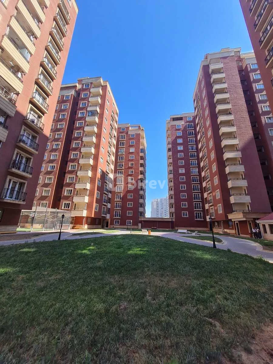 4-комнатная квартира, Насиминский район, Səməd Vurğun küçəsi, Баку — фото 1