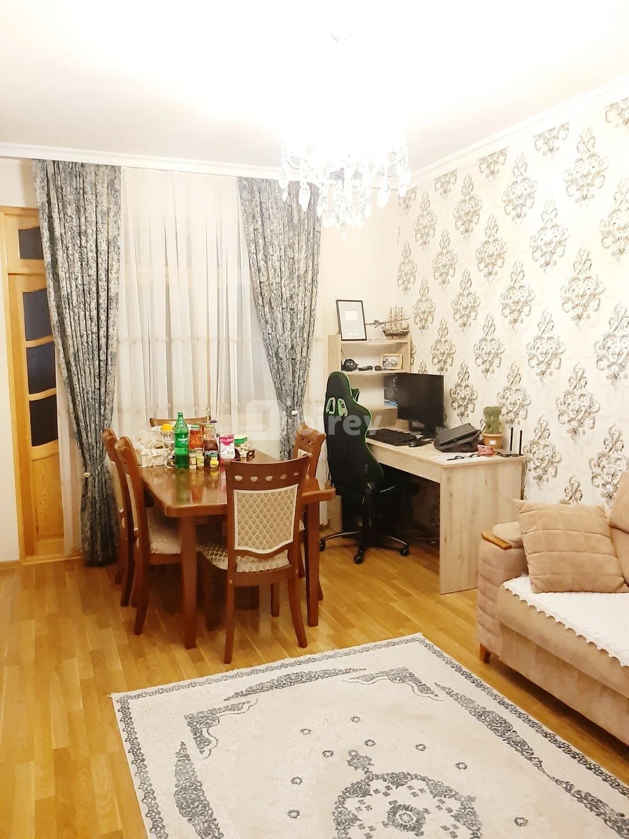 2-комнатная квартира, 4-й микрорайон, Mir Cəlal küçəsi, Насиминский район — фото 1