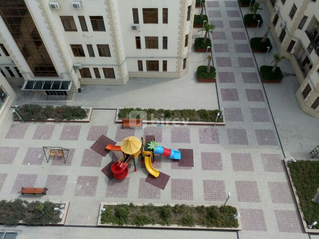 4-комнатная квартира, Хатаинский район, Sadıqcan küç. 2a, Баку — фото 9