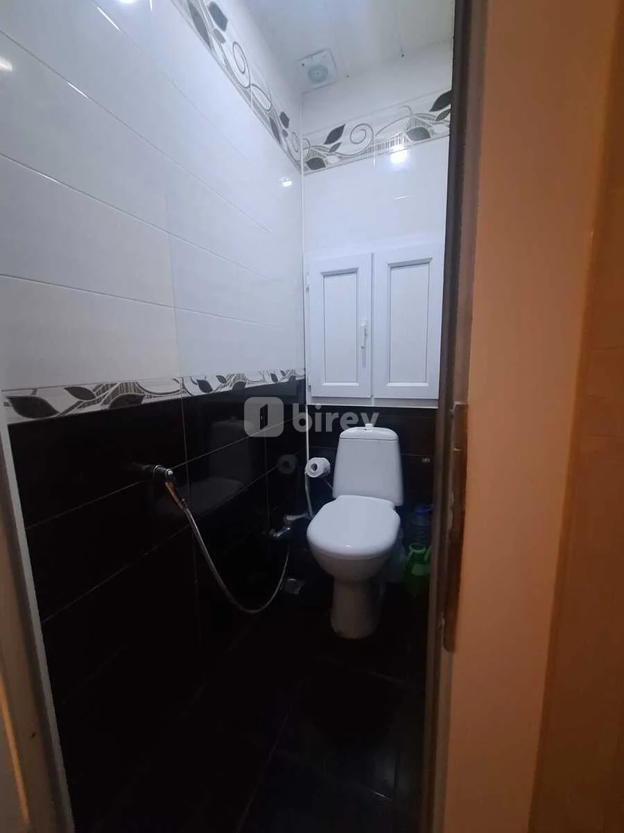 3-комнатная квартира, пос. 8-й километр, Cəmşid Naxçıvanski küç., 90., Низаминский район — фото 6