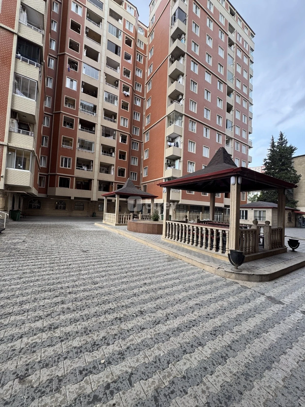 2-комнатная квартира, 4-й микрорайон, 20 Yanvar küç. 11, Насиминский район — фото 1
