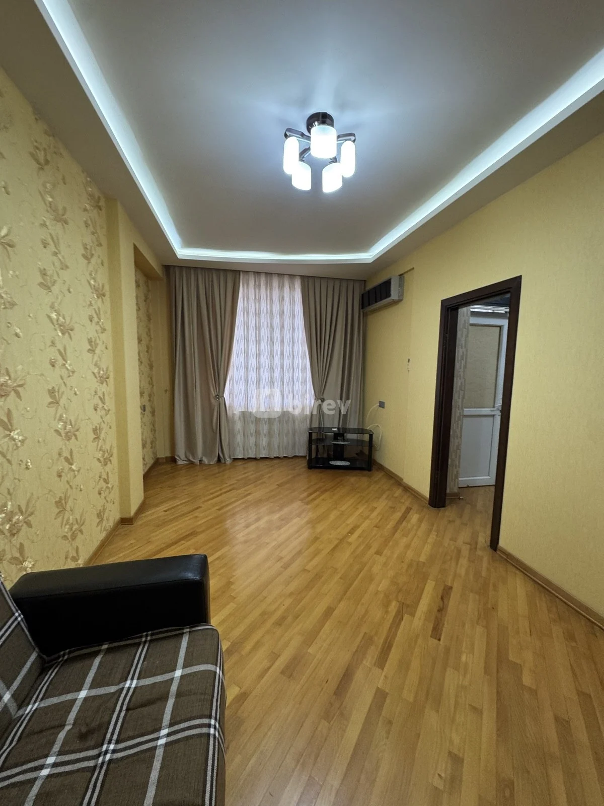 2-комнатная квартира, 4-й микрорайон, 20 Yanvar küç. 11, Насиминский район — фото 4