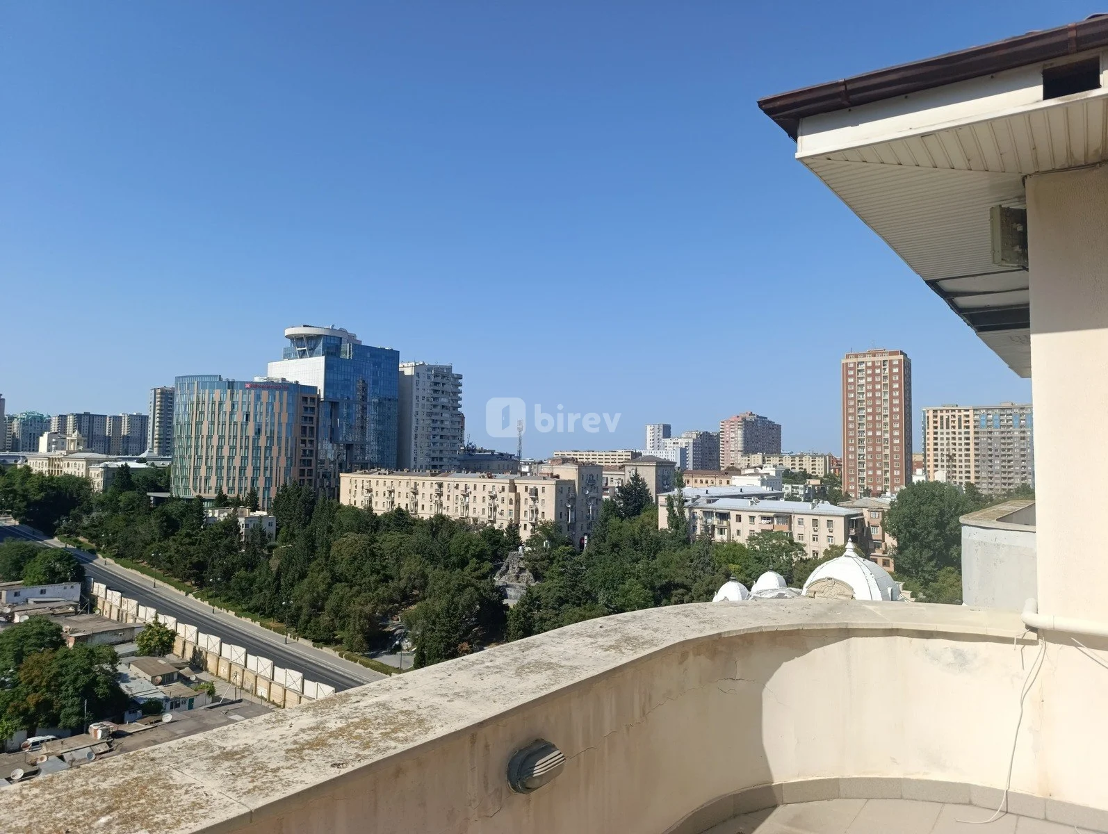 10-комнатная квартира, пос. Кубинка, İzzət Həmidov küç., Насиминский район — фото 2