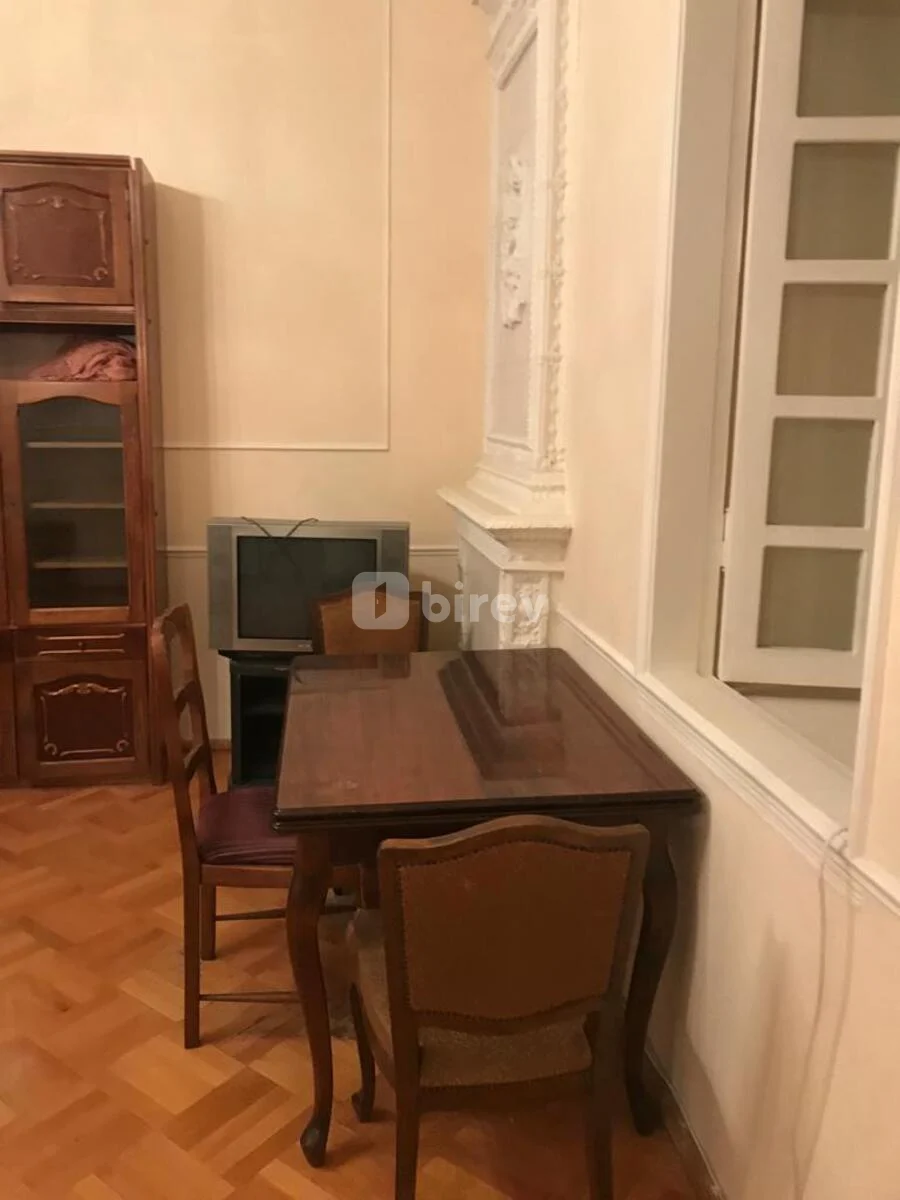 3-комнатная квартира, Сабаильский район, Üzeyir Hacıbəyov küçəsi, Баку — фото 7