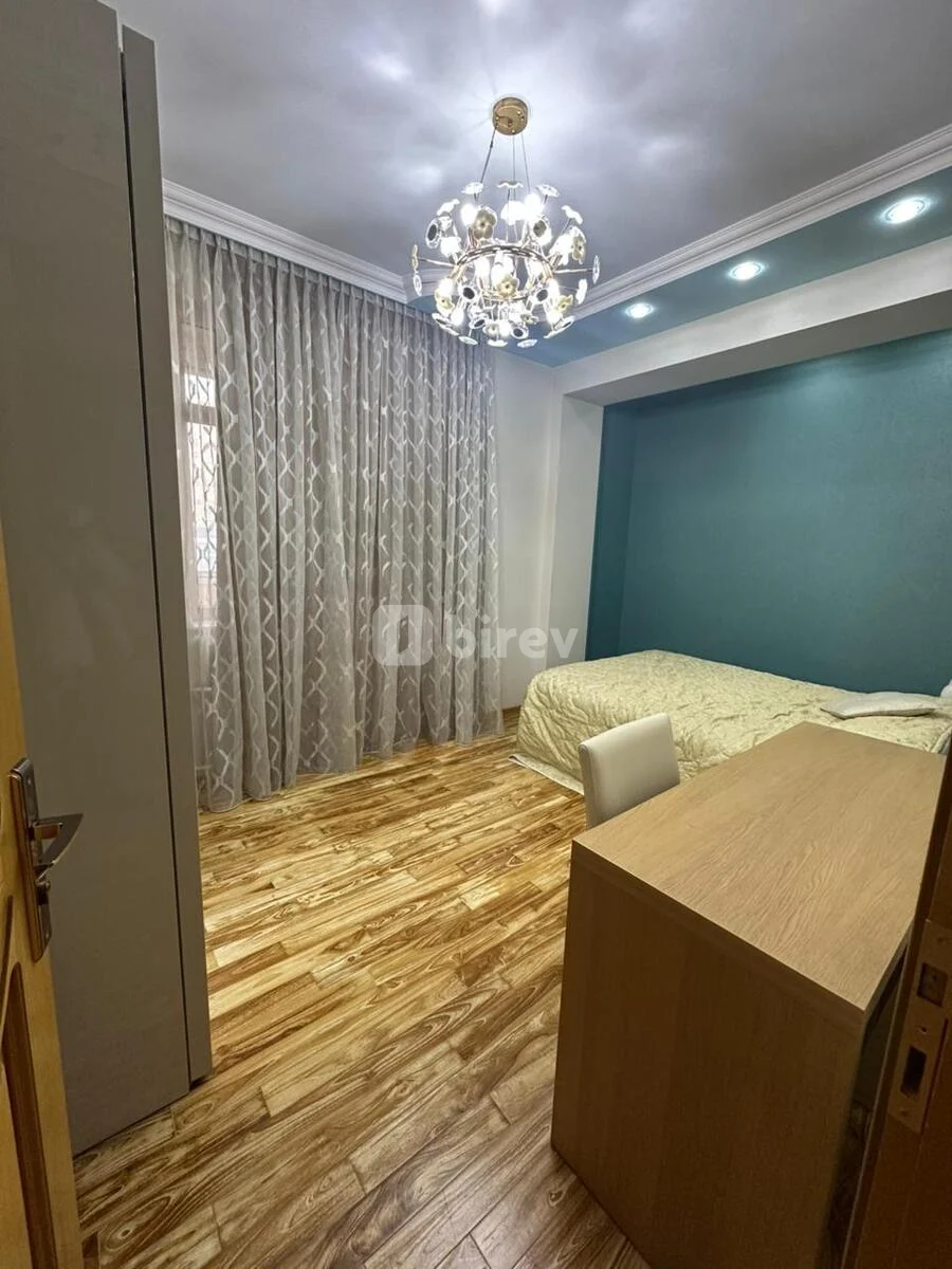 6-комнатная квартира, 3-й микрорайон, Asif Məhərrəmov küçəsi, ev 1D, Насиминский район — фото 8