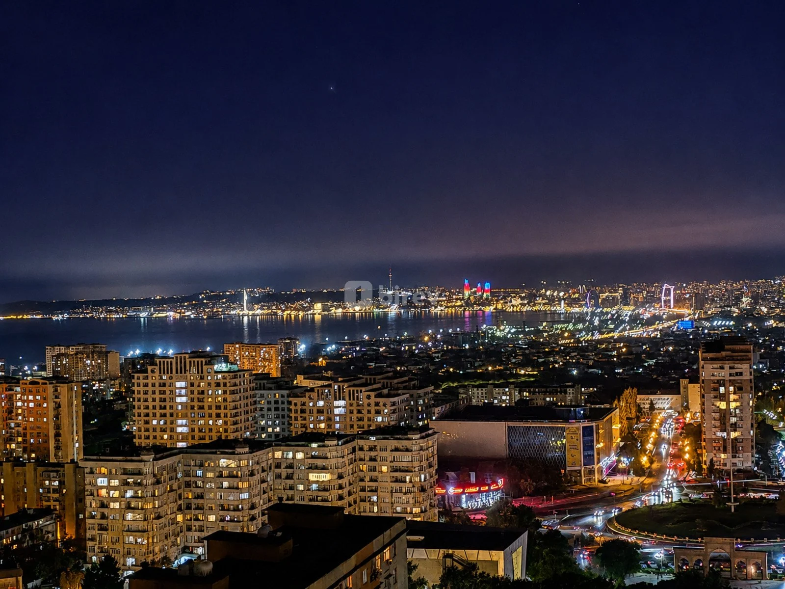 3-комнатная квартира, пос. Ахмедлы, Xətai rayonu. Nəsrəddin Tusi küç. Amal 2015, Хатаинский район — фото 2