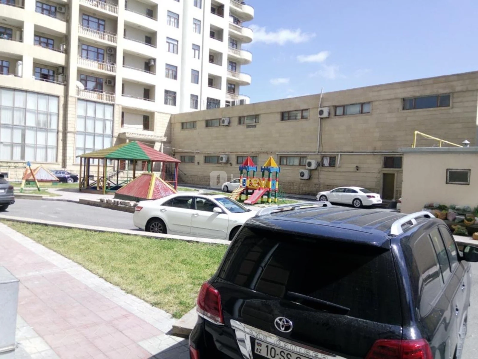 3-комнатная квартира, Насиминский район, Həsən Əliyev küçəsi 5, Баку — фото 12