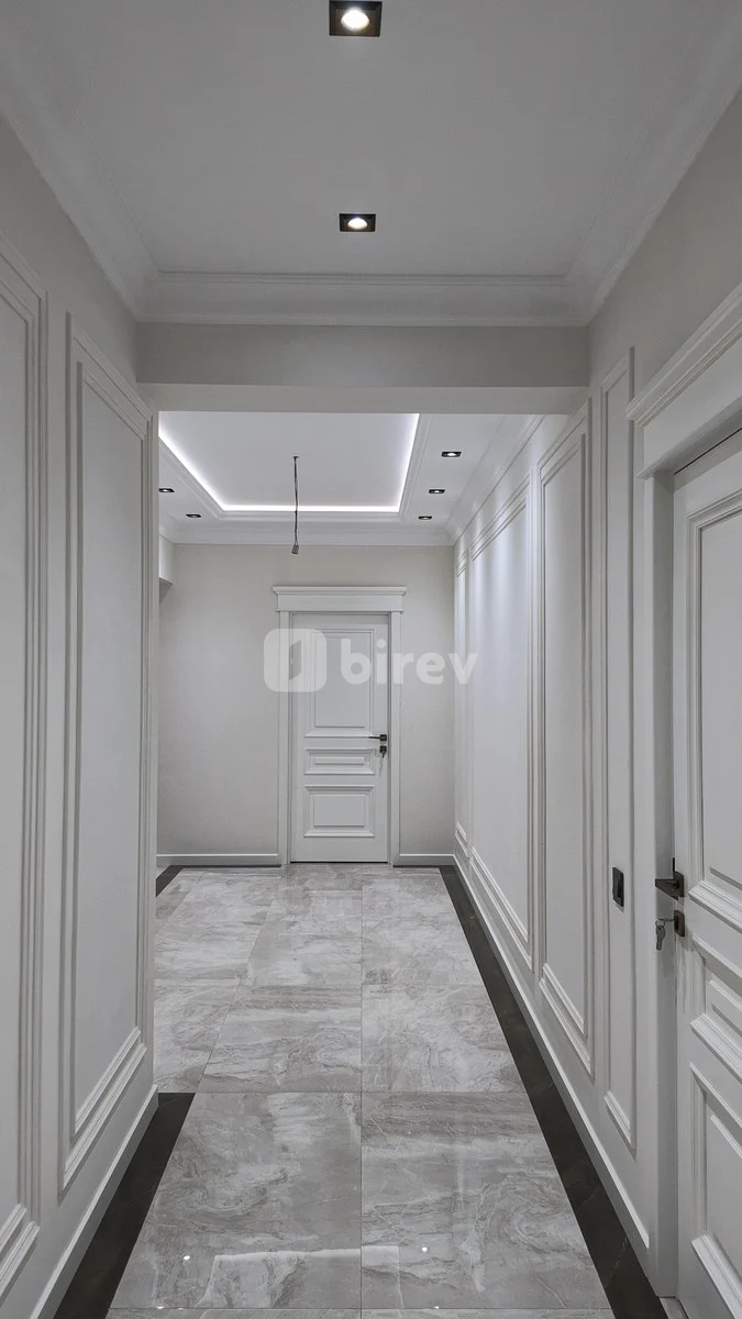 3-комнатная квартира, пос. Ази Асланов, Qədir Məmmədov küç. 7A, Хатаинский район — фото 1