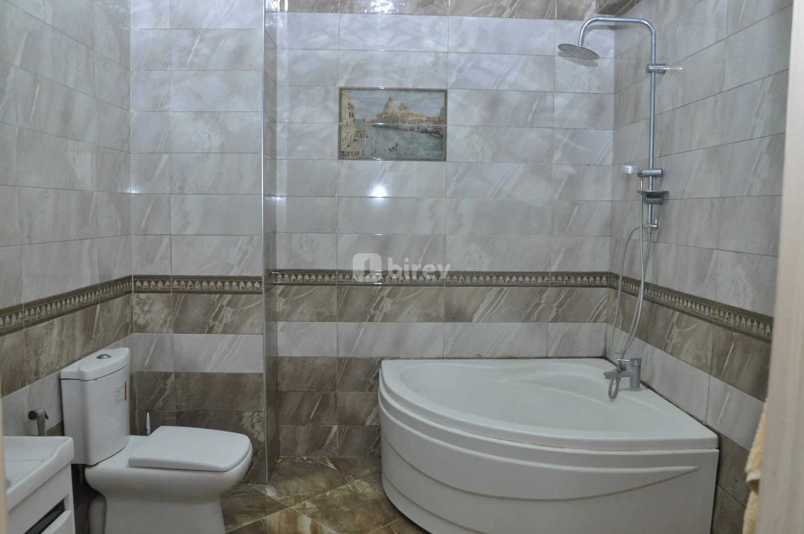 4-комнатная квартира, Хатаинский район, Fəzail Bayramov 11 56, Баку — фото 14