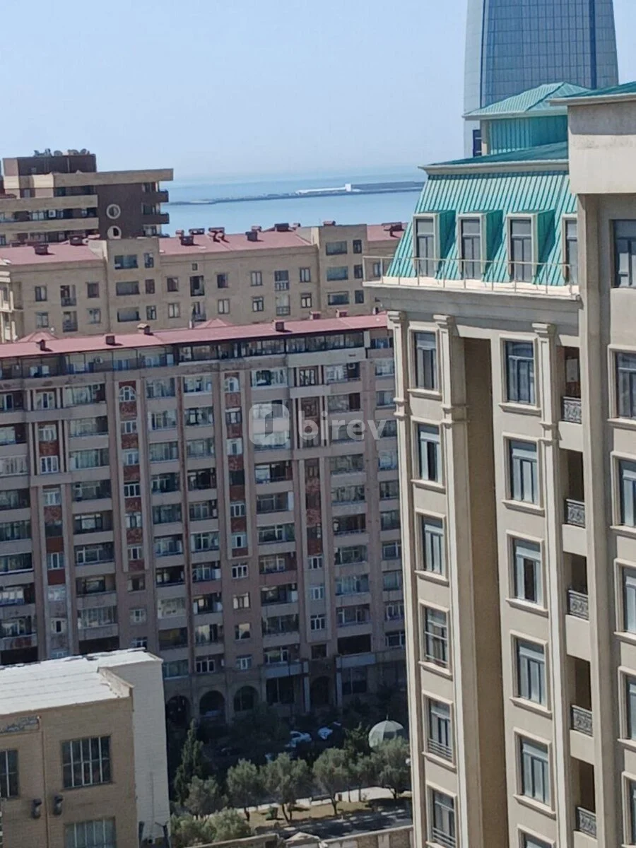 4-комнатная квартира, Хатаинский район, Fəzail Bayramov 11 56, Баку — фото 21