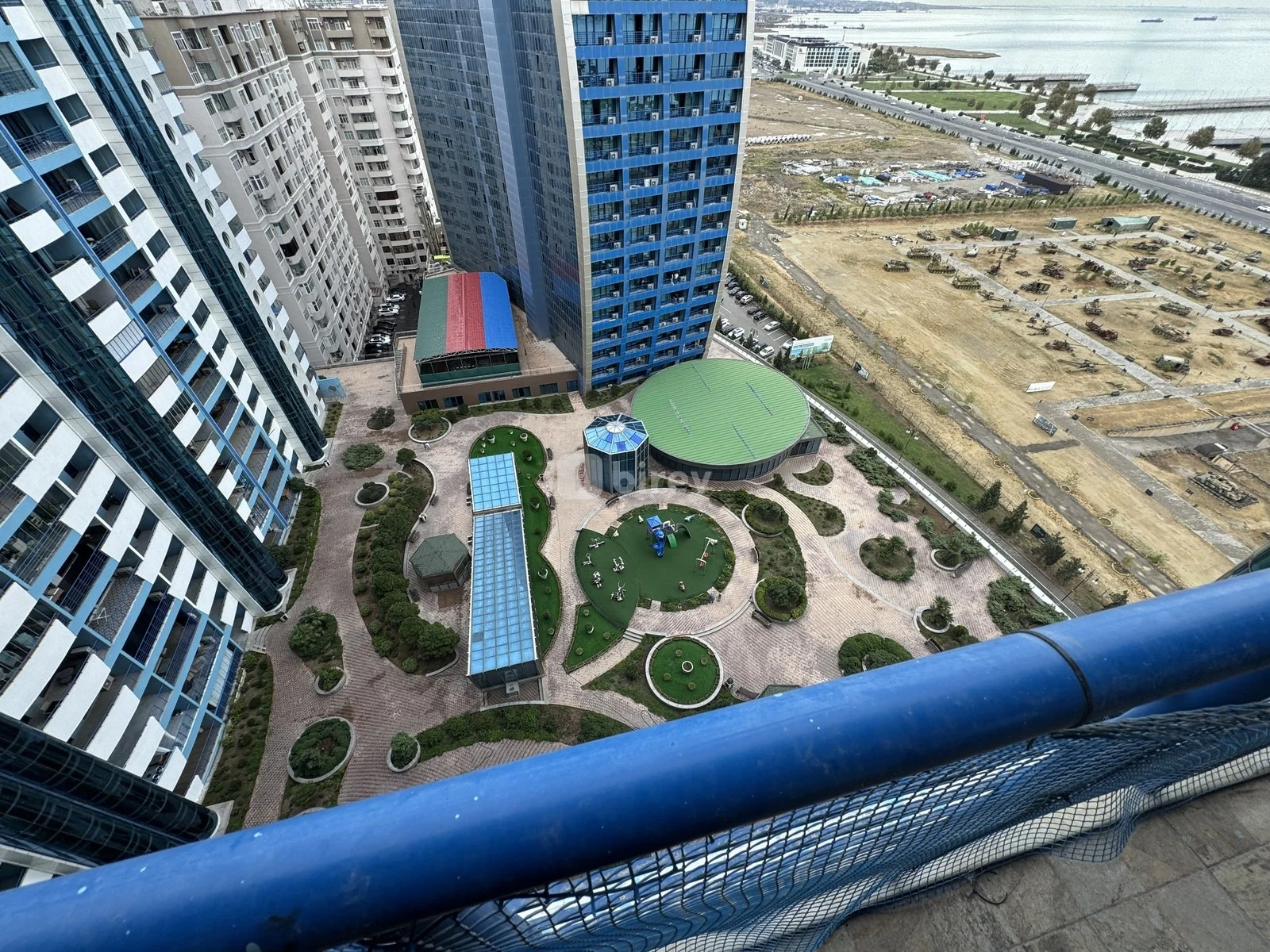 3-комнатная квартира, пос. Белый город, Ağ Şəhər, Хатаинский район — фото 2