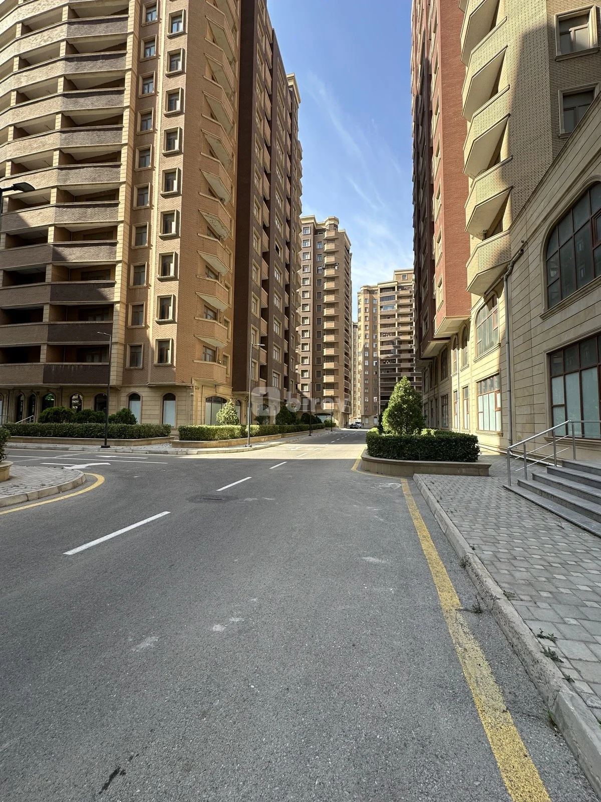 3-комнатная квартира, Насиминский район, Dilarə Əliyeva küç., Баку — фото 27