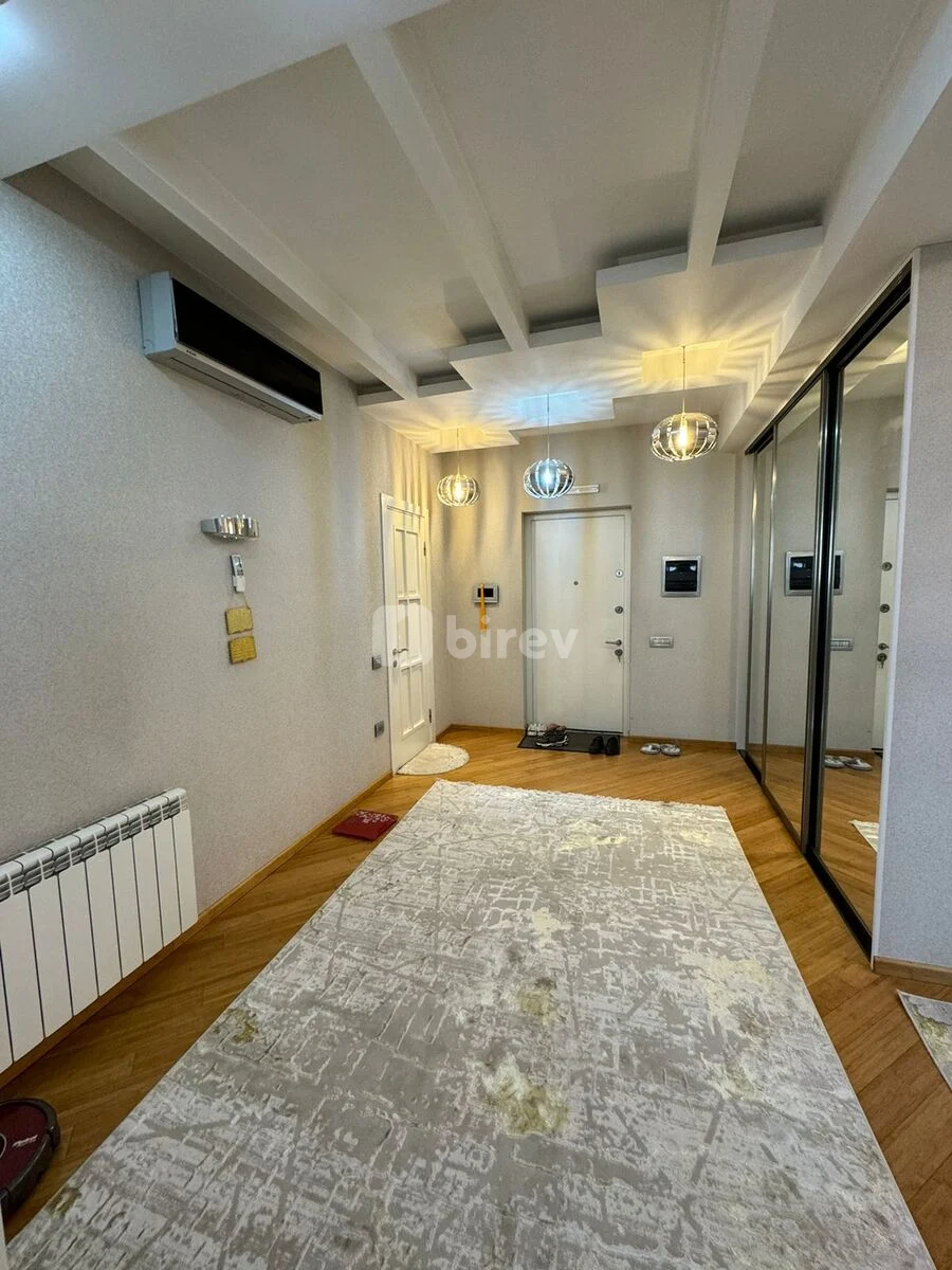 4-комнатная квартира, Насиминский район, Ənvər Hüseynov küç., 7., Баку — фото 3