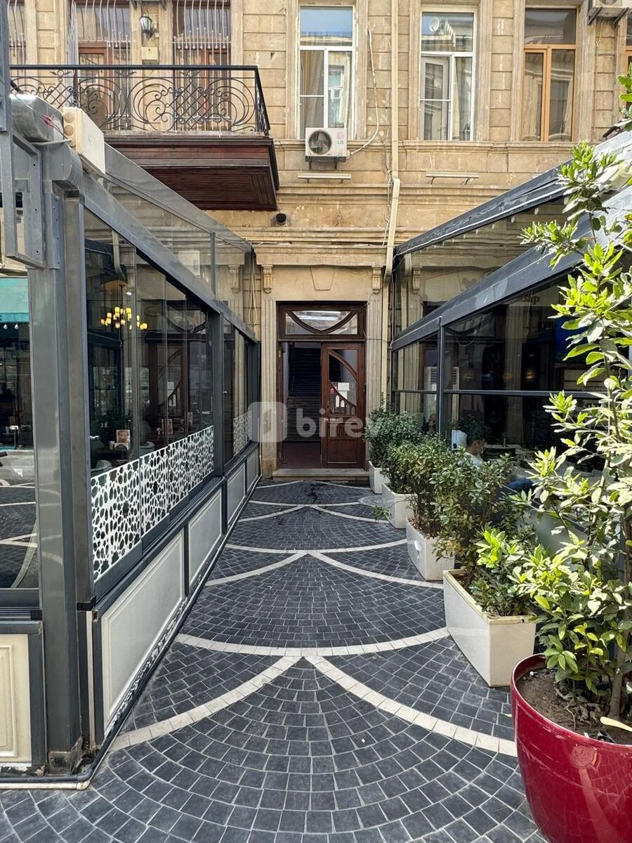 3-комнатная квартира, Сабаильский район, Nizami küçəsi 50, Баку — фото 26