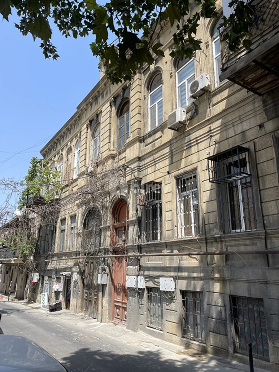 4-комнатная квартира, пос. Ясамал, Murtuza Muxtarov küç., 26, Ясамальский район — фото 2
