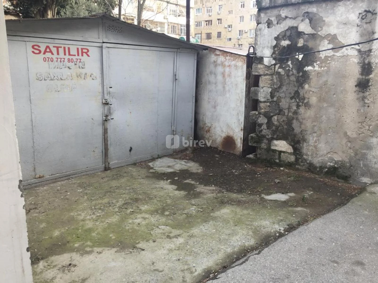 Гараж, Наримановский район, Teymur Əliyevlə, Azadlıq prospektinin kəsişməsi, Баку — фото 1
