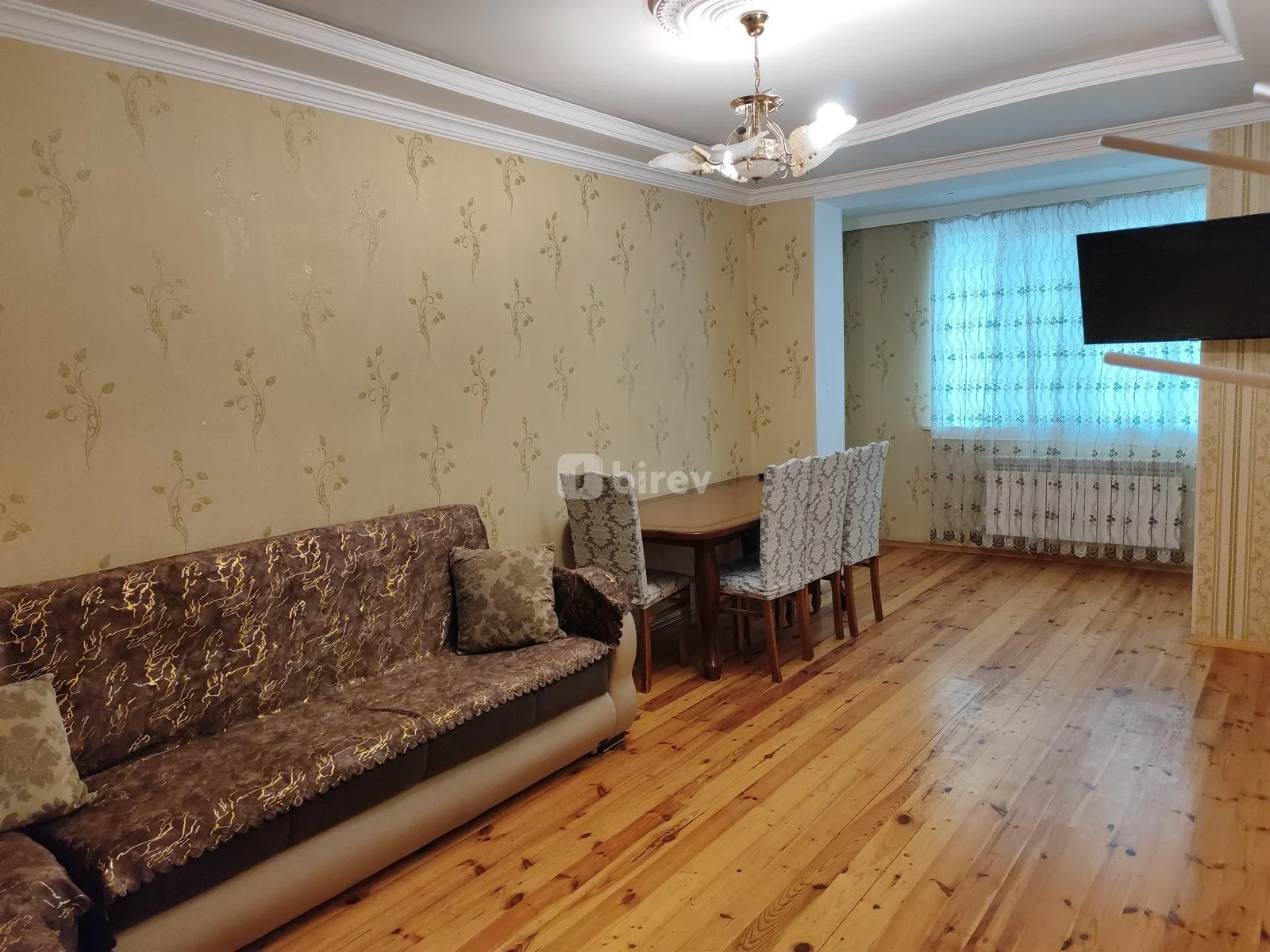 3-комнатная квартира, Гянджа, Dədə Qorqud küçəsi — фото 1