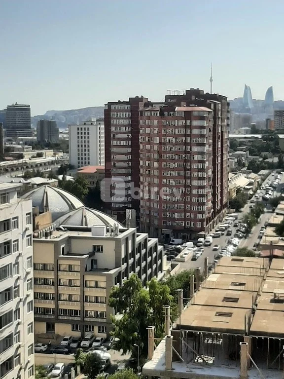 3-комнатная квартира, Насиминский район, Qarabağ küç., Баку — фото 1