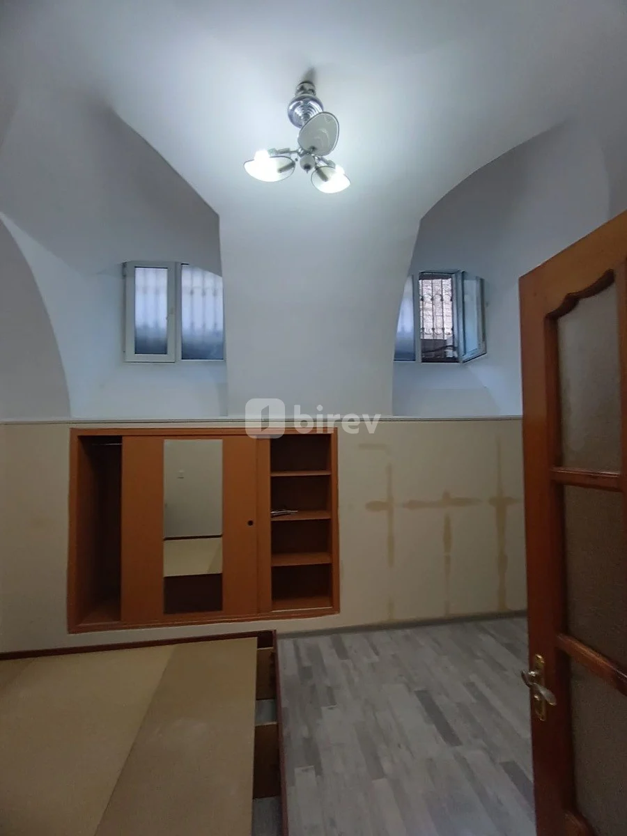 3-комнатная квартира, Сабаильский район, Nizami küçəsi 8/12, Баку — фото 8