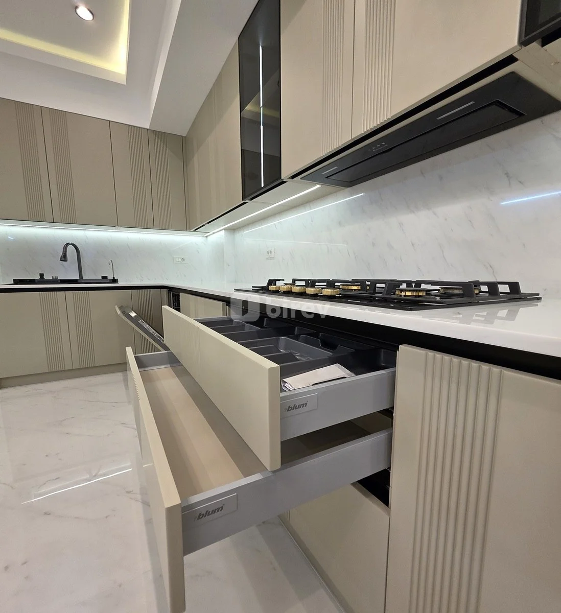 4-комнатная квартира, Ясамальский район, Huseyn Cavid prospekti 528A, Баку — фото 12