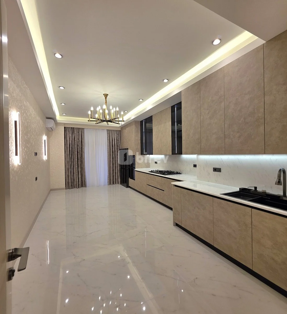 4-комнатная квартира, Насиминский район, Azadlıq prospekti, Баку — фото 9