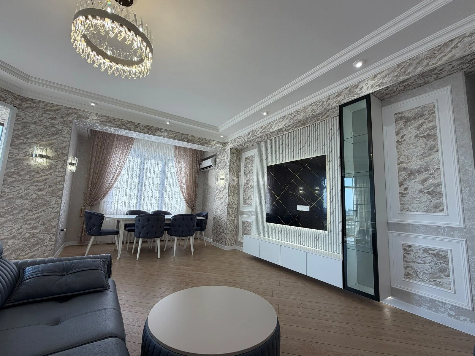3-комнатная квартира, Насиминский район, Şamil Əzizbəyov küç. 104, Баку — фото 1