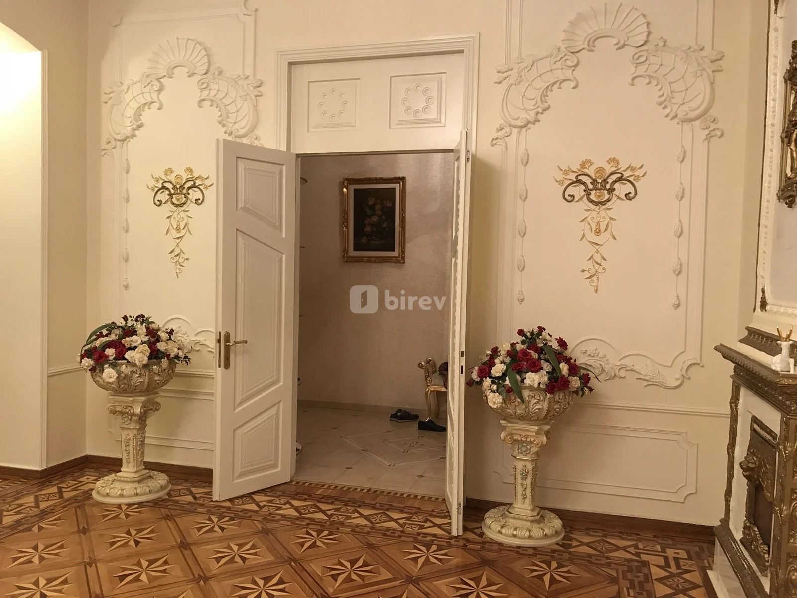 6-комнатная квартира, Сабаильский район, Üzeyir Hacıbəyov küç.46, Баку — фото 9
