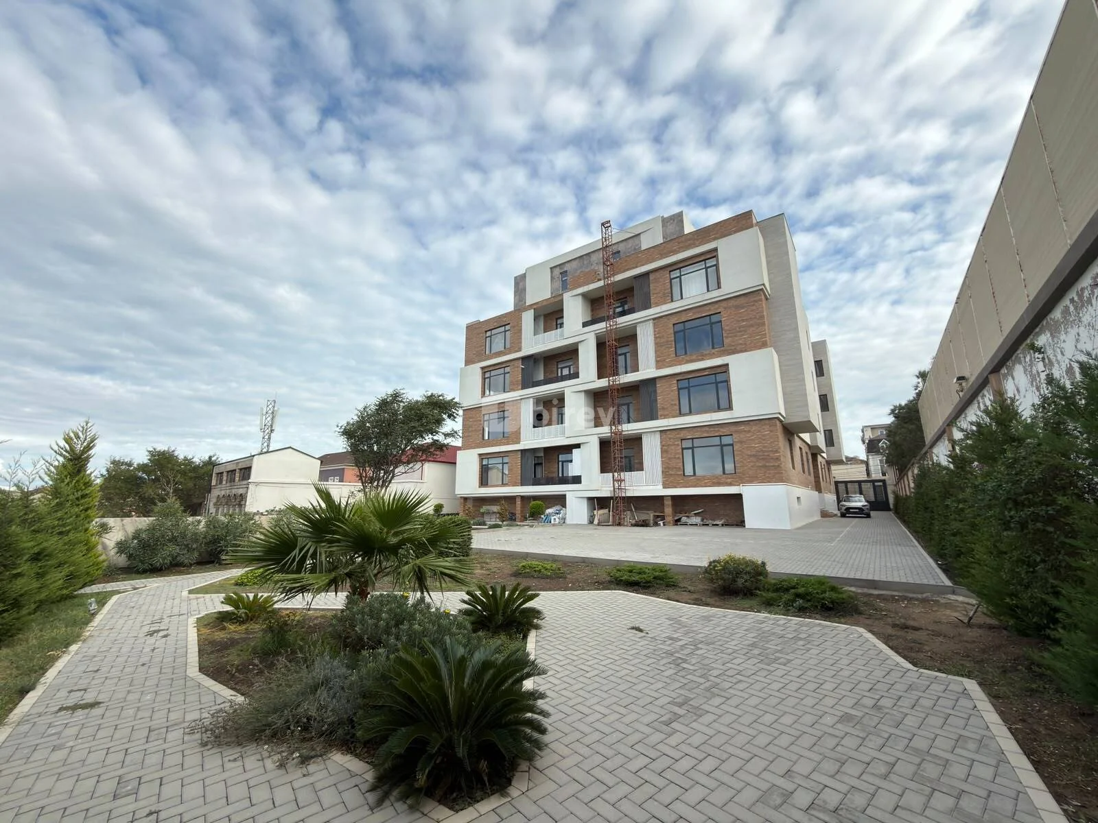 3-комнатная квартира, пос. Бадамдар, Tofiq Məmmədov küç., Сабаильский район — фото 29