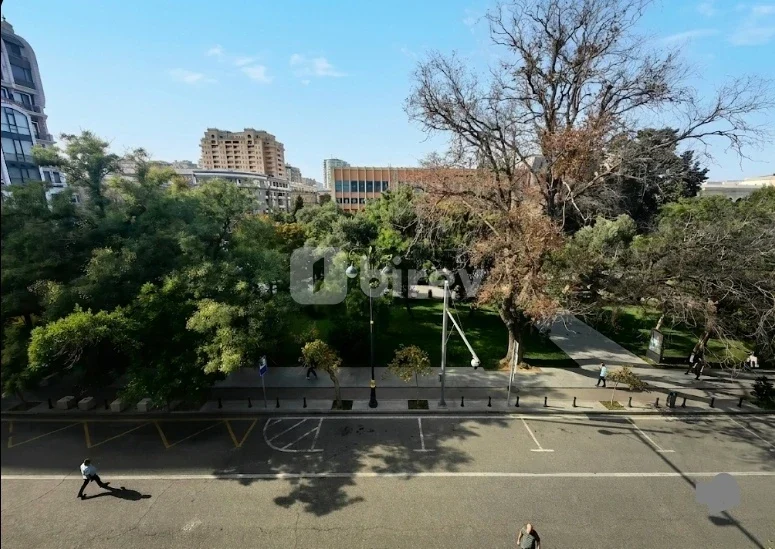 5-комнатная квартира, Насиминский район, Bülbül prospekti, Баку — фото 3
