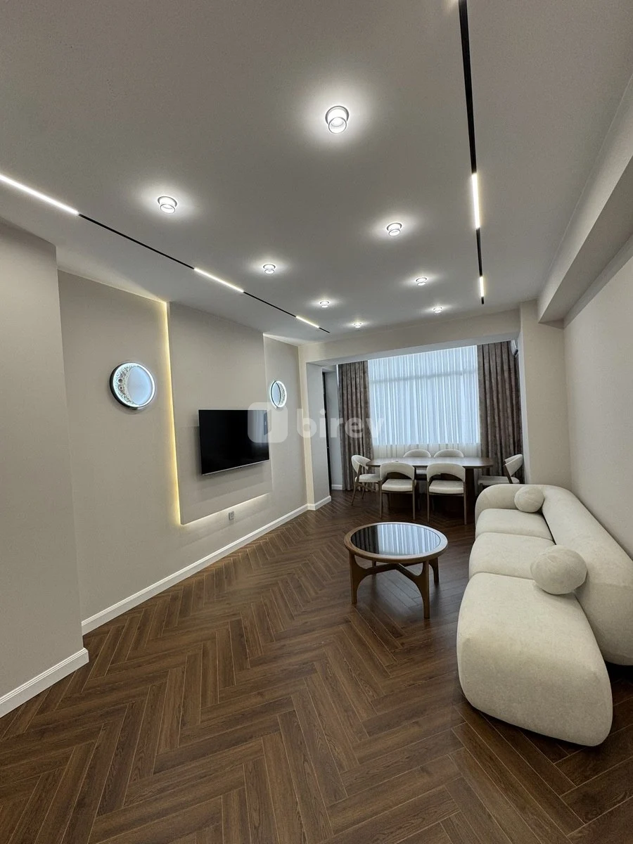 3-комнатная квартира, Хатаинский район, Ayaz İsmayılov 9/17, Баку — фото 2