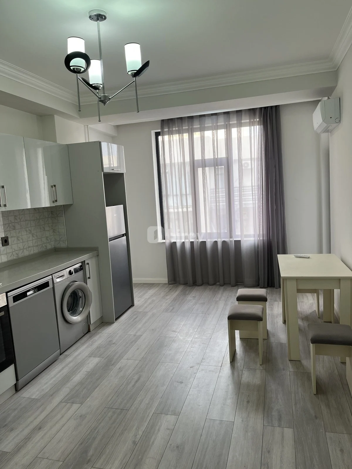 4-комнатная квартира, Насиминский район, Azadlıq prospekti, Баку — фото 10