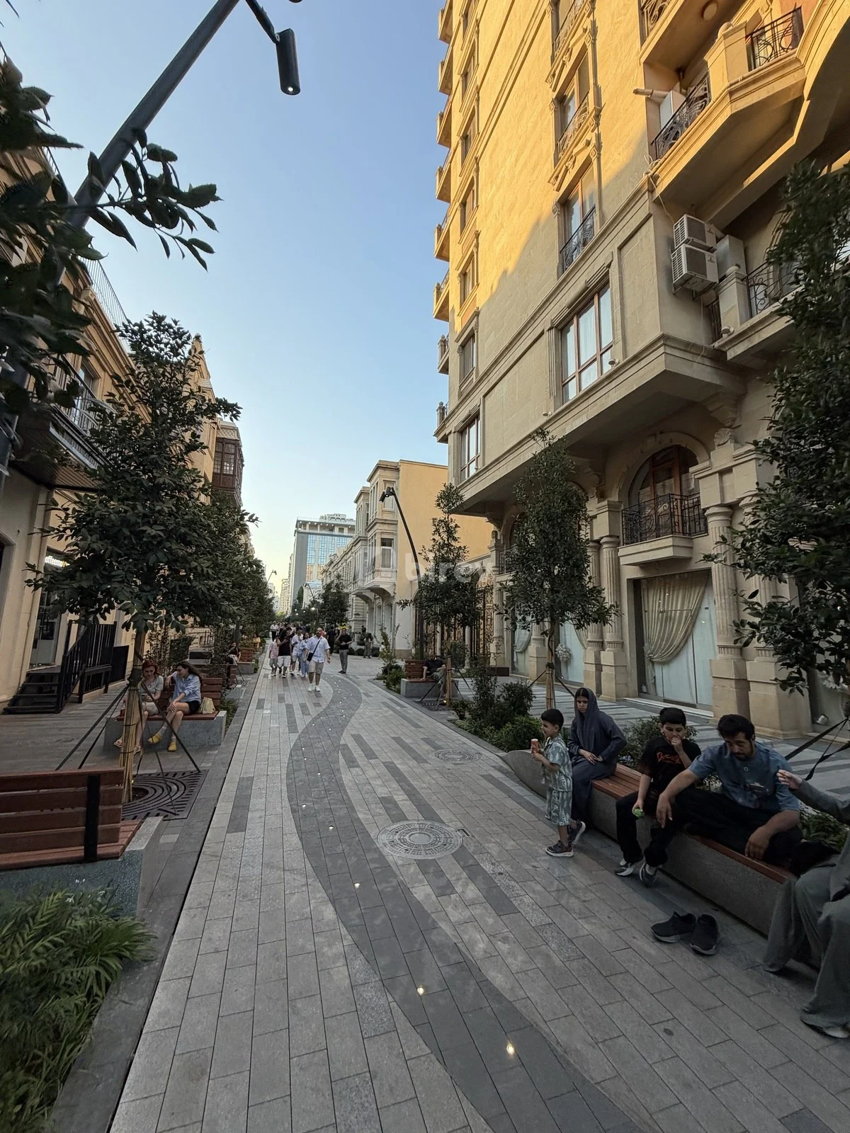 3-комнатная квартира, пос. Ясамал, Nizami küç., Ясамальский район — фото 17