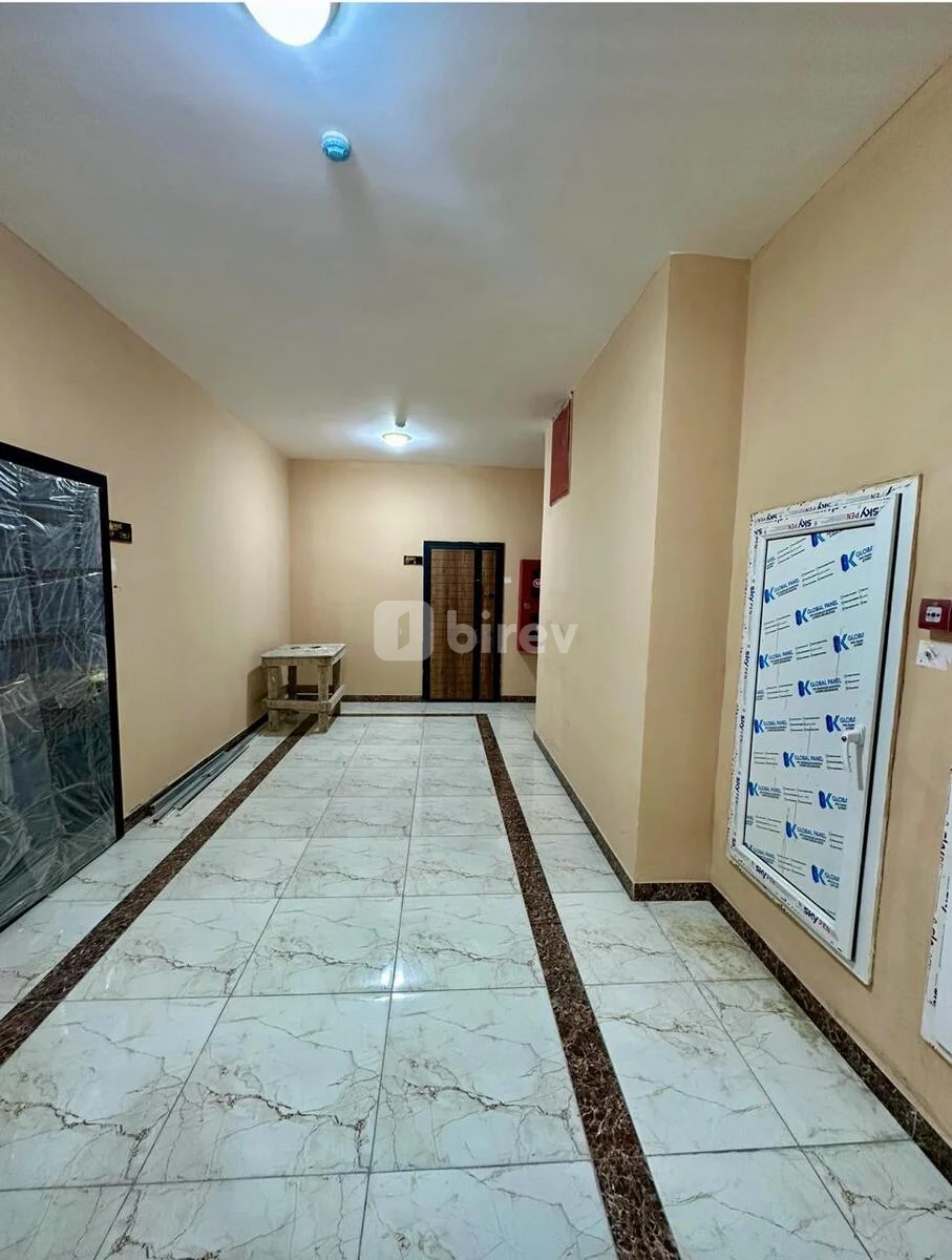 3-комнатная квартира, пос. 8-й километр, Rüstəm Rüstəmov küçəsi, Низаминский район — фото 4