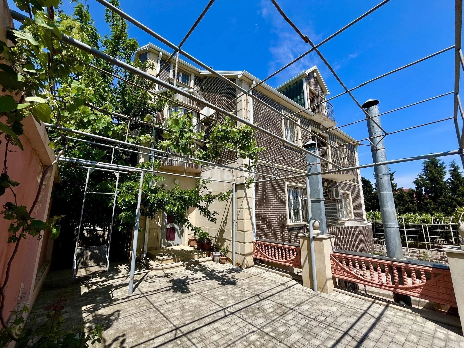 8-комнатный дом, пос. Гёрадиль, Üzeyir Hacıbəyov küç., ev 2., Абшеронский район — фото 2