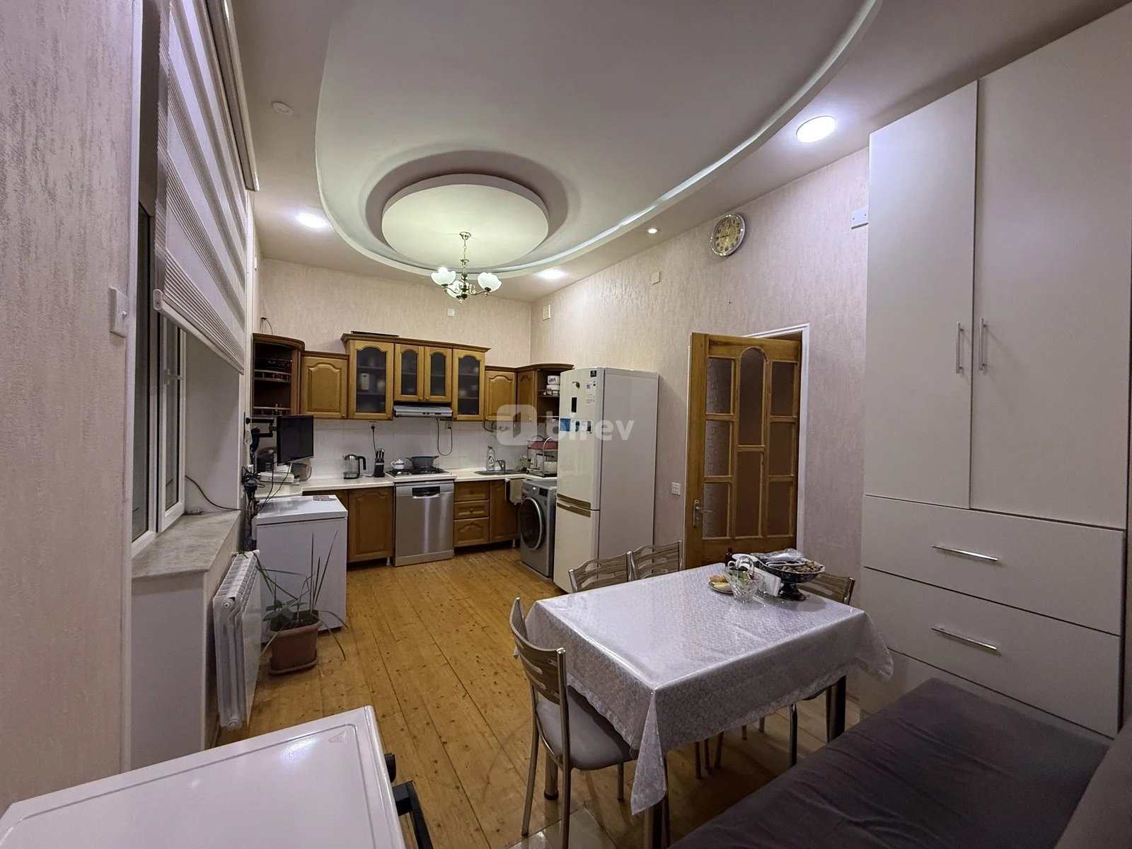 8-комнатный дом, пос. Гёрадиль, Üzeyir Hacıbəyov küç., ev 2., Абшеронский район — фото 18