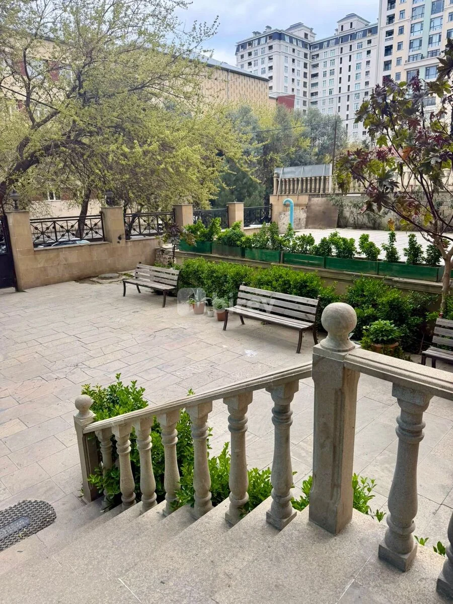 4-комнатная квартира, Насиминский район, Həsən Əliyev küç., Баку — фото 6