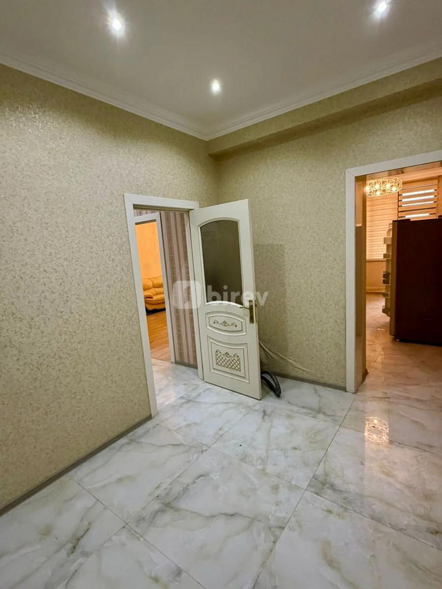 4-комнатная квартира, Насиминский район, Həsən Əliyev küç., Баку — фото 21