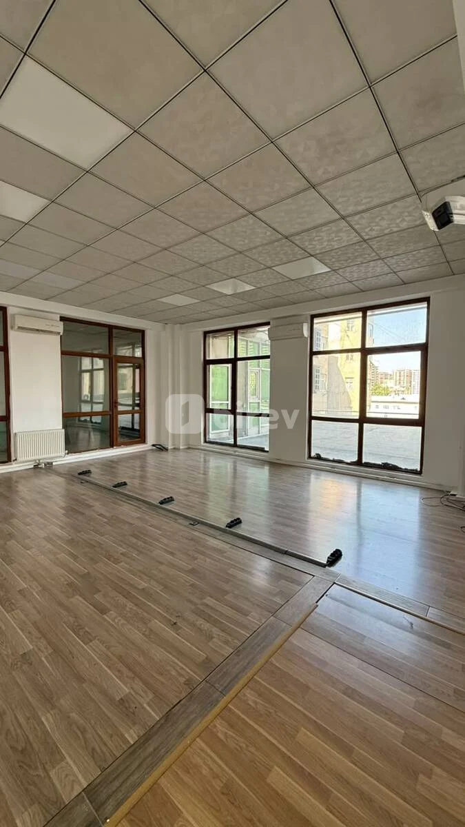 Офис, пос. Кубинка, Nizami küç. 203b, Насиминский район — фото 2